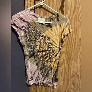 Women’s Daytrip and BKE tops
